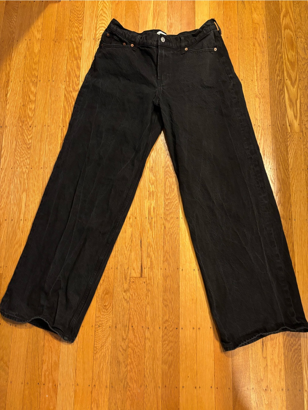 Abercrombie & Fitch Women’s Low Rise Ultra Loose Jeans sz 29L, black